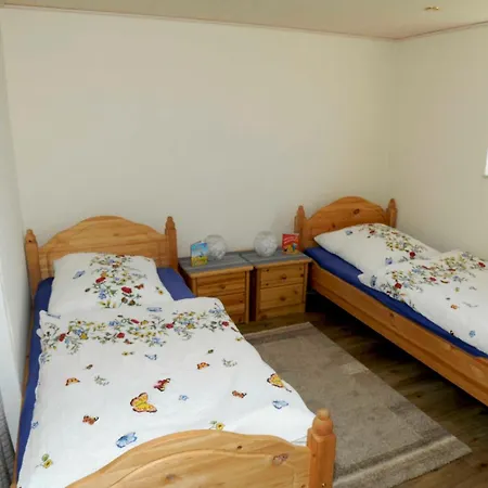 Thomsen * Hasselberg (Schleswig-Holstein)